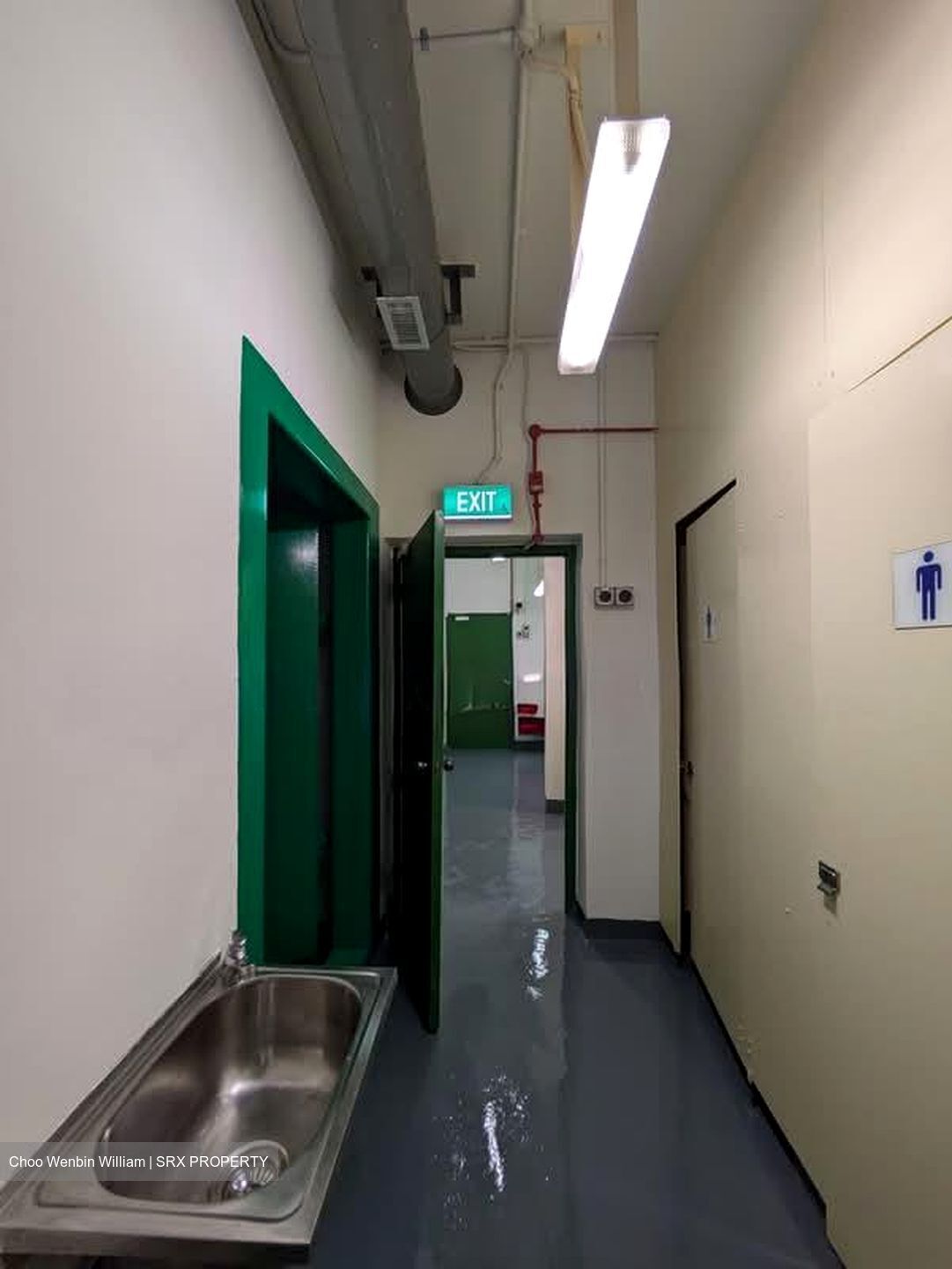 Jurong West Street 71 (D22), Shop House #588083211